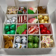 Load image into Gallery viewer, 16 section sweet box - random selection

