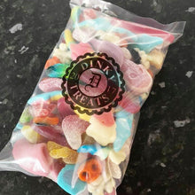 Load image into Gallery viewer, Vegan Pick-n-mix bag of sweets

